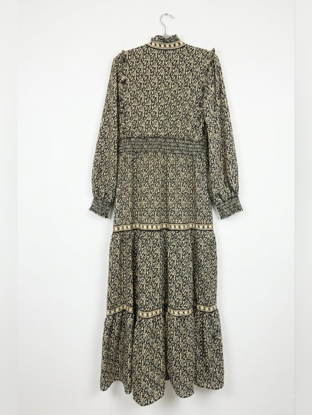 Max Studio Black and Cream Printed Long-Sleeve Maxi Dress - Picture 2 of 9